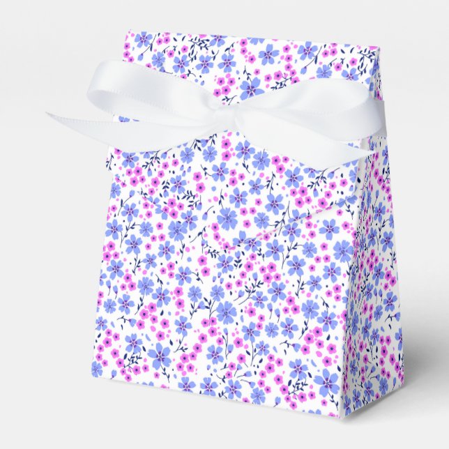 Tiny cute white blue pink floral pattern favor box (Front Side)