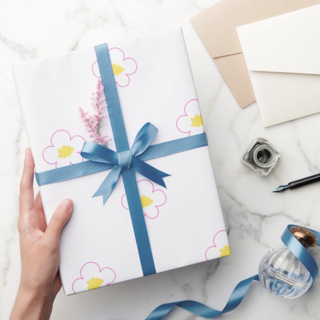Tiny Daisies. Wrapping Paper (Gifting)