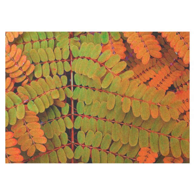 Tiny Leaves Pattern Tablecloth (Front (Horizontal))