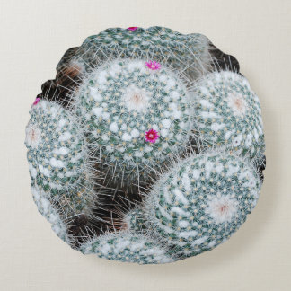 Tiny Pink Flowers Cactus Plants Round Pillow