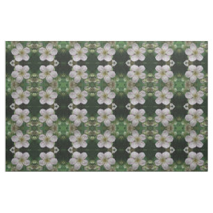 Tissu à motif floral macro fleur de mûre