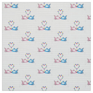 Tissu : "Embrassant des poissons" avec des coeurs