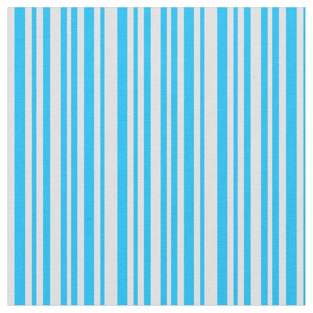 Tissu Lavande et Motif bleu profond ciel (Fermer)