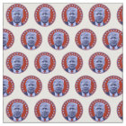 Le président Donald Trump en rouge