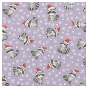 Tissu Raccoons de Noël et flocons sur fond violet clair