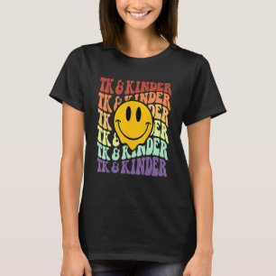 TK and Kinder retro smile face Back To School kind T-Shirt
