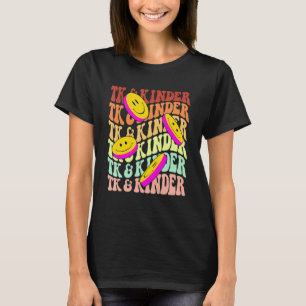 TK and Kinder retro smile face Back To School kind T-Shirt