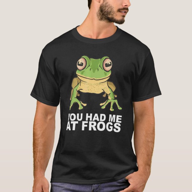 Toad Pet Studying Frog Collector 19 T-Shirt (Front)