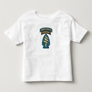 Tobelets et T-shirts des forces spéciales
