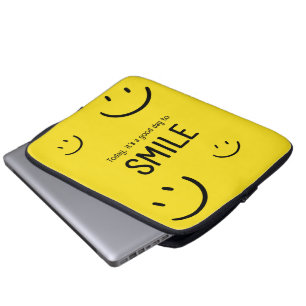 Today is a good day to smile Inspiration Laptop Sleeve