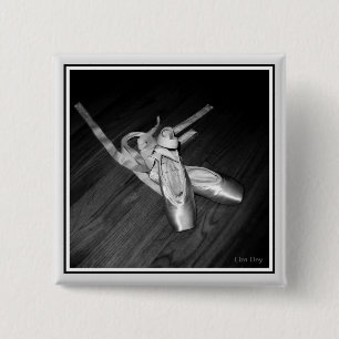 'Toe Shoes' Square Pin (B&W)