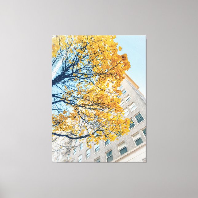 Toile Arbre d'automne et façade du bâtiment (Recto)