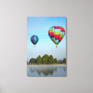 Toile Ballons à air chaud au-dessus d'un lac, NZ