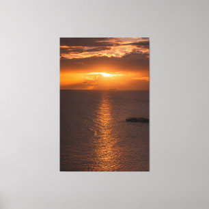 Toile Bateau À Réservoir Au Coucher Du Soleil Dans L'Océ