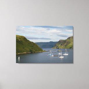 Toile Beau port et voiliers avec reflets dans
