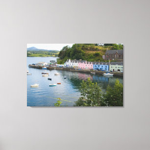 Toile Beau port et voiliers avec reflets en 2