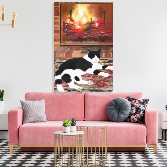 Toile Black White Cat Lying front of Fireplace  (Insitu(Salon))