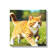 Chat orange tigré réaliste dans une prairie ensole