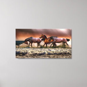 Toile Chevaux courir dans le Surf océanique au coucher d