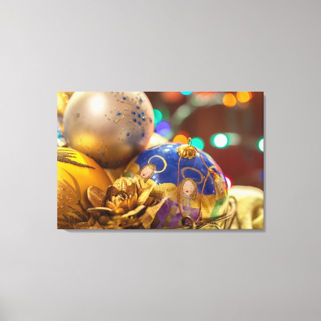 Toile Christmas Ornaments with Angel and Floral Designs (Recto)