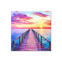 Coucher de soleil sur les vagues océaniques serein