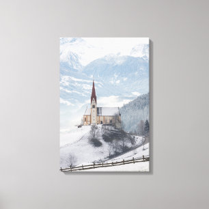 Toile Église dans un paysage alpin hivernal
