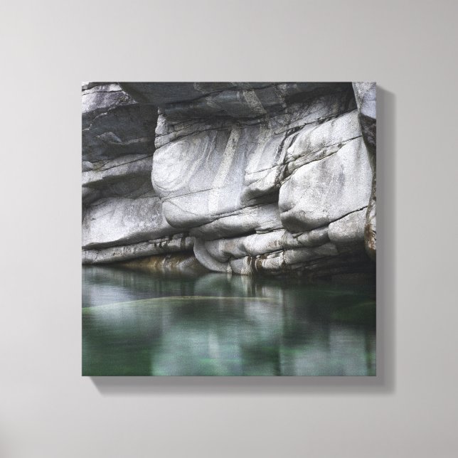 Toile Falaise rocheuse arrondie par la rivière Verzasca (Recto)