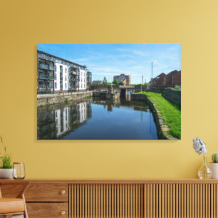 Toile Fall Ings Lock, Wakefield