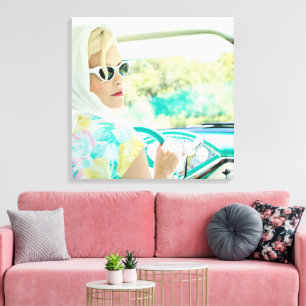 Toile Femme Vintage des années 1950 en voiture