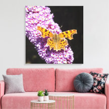 Fleur Lilique avec un papillon dessus