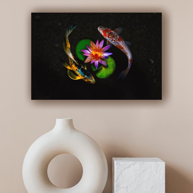 Toile Koi Poisson nager autour de Lotus Flower dans Zen  (Créateur téléchargé)