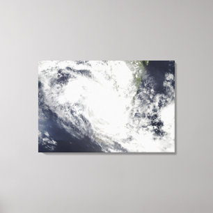 Toile Le cyclone tropical Fami survole Madagascar