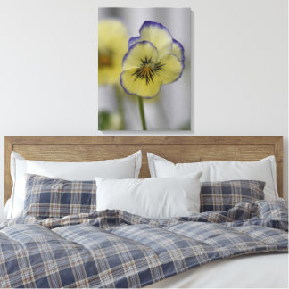 Toile Pansies jaunes et violets - Botanique vintage