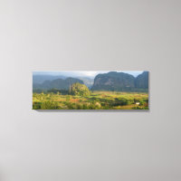 Paysage panoramique de vallée, Cuba