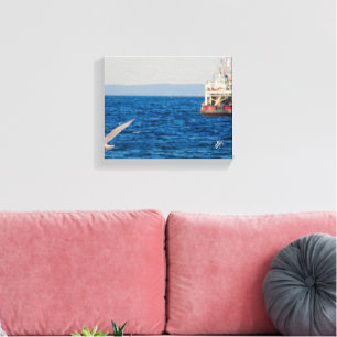 Toile Photographie de bateau remorqueur et oiseau de la