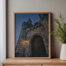 Porte du château de Neuschwanstein au crépuscule