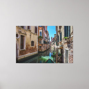 Toile Rue étroite avec canal à Venise