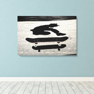Toile skateboard pris en sandwich