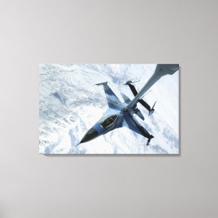 Toile Un agresseur F-16 est en position de contact