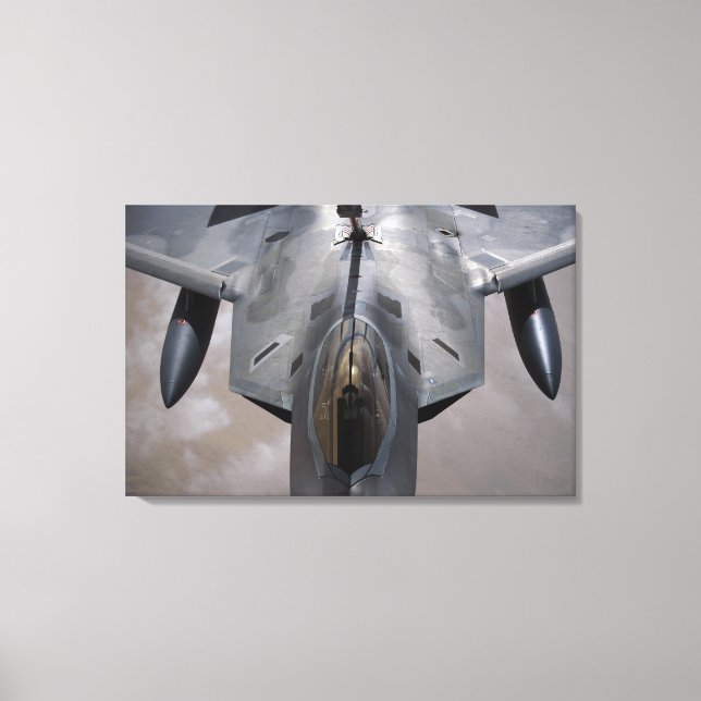Toile Un voleur F-22 de l'armée de l'air américaine est  (Recto)