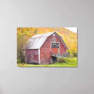 Toile Une grange dans les montagnes vertes du Vermont. H