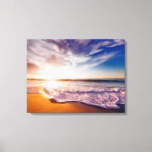 Toile Vagues magnifiques sur une plage de sable et couch
