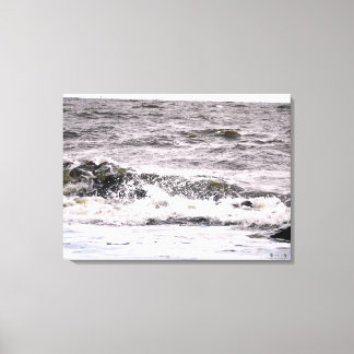 Toile Vagues se brisant sur un rivage rocheux