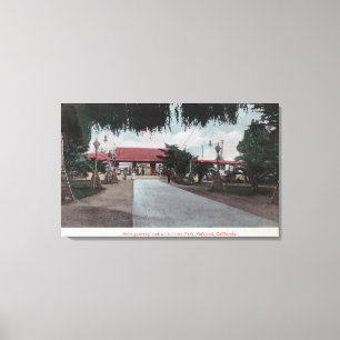 Toile Vue de la passerelle principale vers le parc Idora