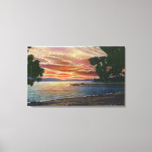 Toile Vue sur le coucher du soleil du littoral avec quai (Recto)