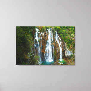 Toile Vue surélevée d'une cascade, Croatie