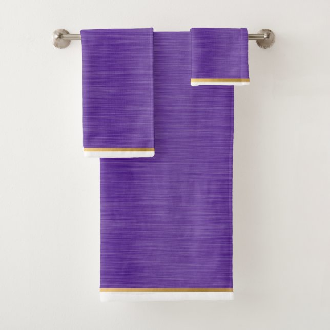 TOILETTE DE SALLE DE BAINS EN OR LUXE PURPLE (En situation)