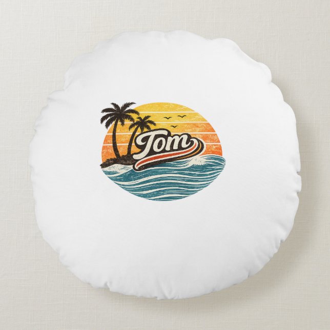 Tom Retro Sunset Name Design Round Pillow (Front)