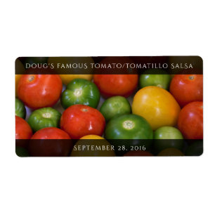 Tomates jaunes rouges et tomatillos verts