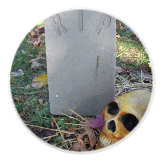 Tombstone & Skull Ceramic Knob (Front)